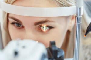 Comprehensive eye exams
